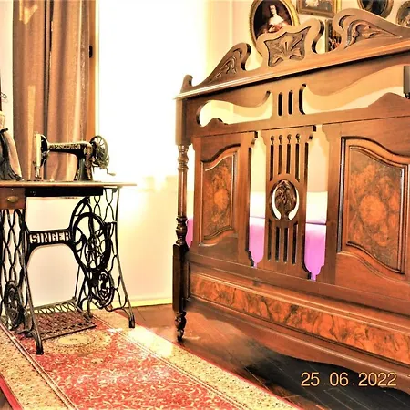 Penzion Central House For Up To 16 Guests Entire Place