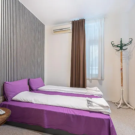 Central House For Up To 16 Guests Entire Place