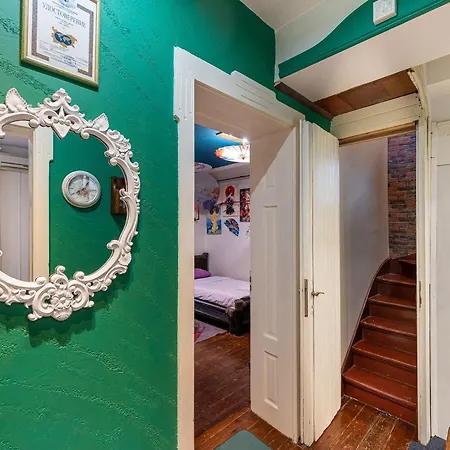 Central House For Up To 16 Guests Entire Place *