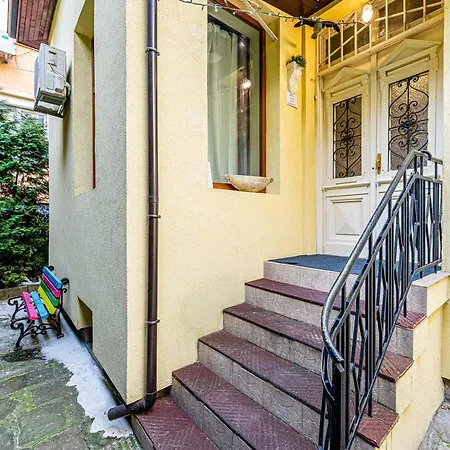 Central House For Up To 16 Guests Entire Place Sofie