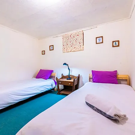 Guest house House For Up To 20 Guests Entire Place *