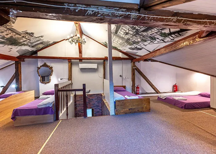 ゲストハウス House For Up To 20 Guests Entire Place ソフィア