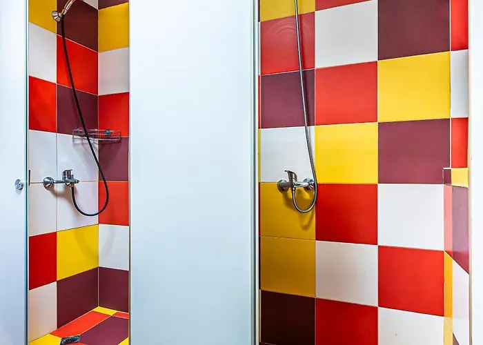 ゲストハウス House For Up To 20 Guests Entire Place ソフィア