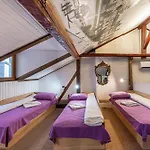 House For Up To 20 Guests Entire Place 게스트하우스 소피아