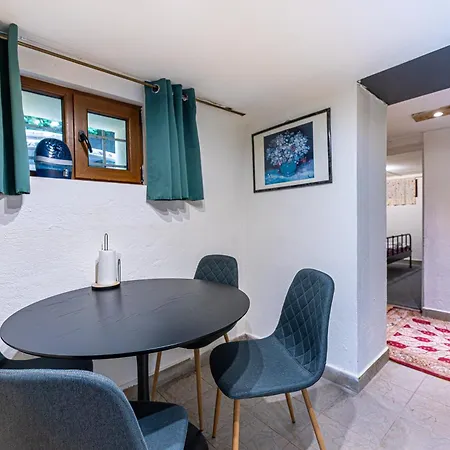 House For Up To 20 Guests Entire Place Gæstehus